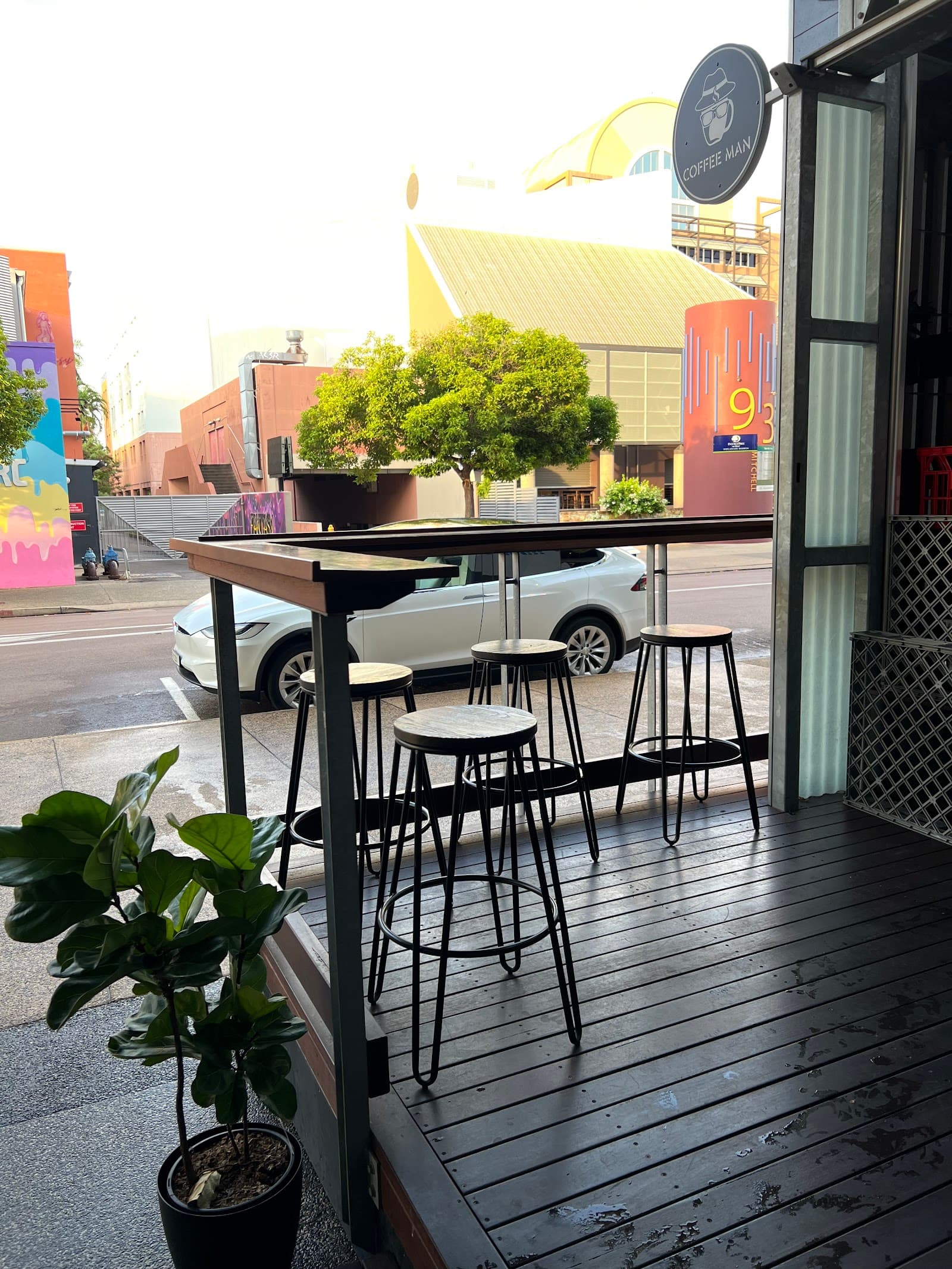 COFFEE MAN — Mindil Beach, Darwin