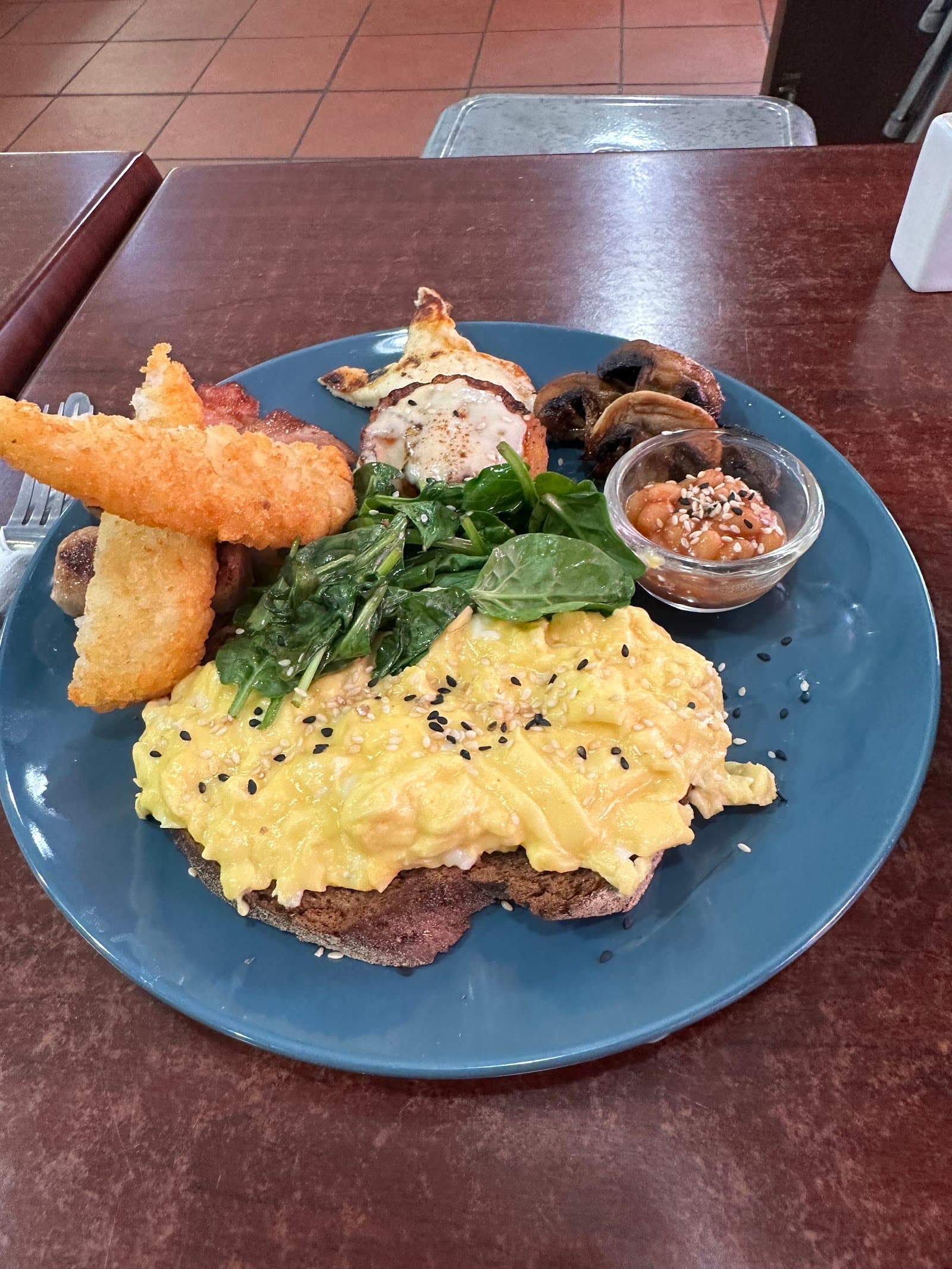 Four Birds Cafe ni Isabella — Darwin CBD, Darwin