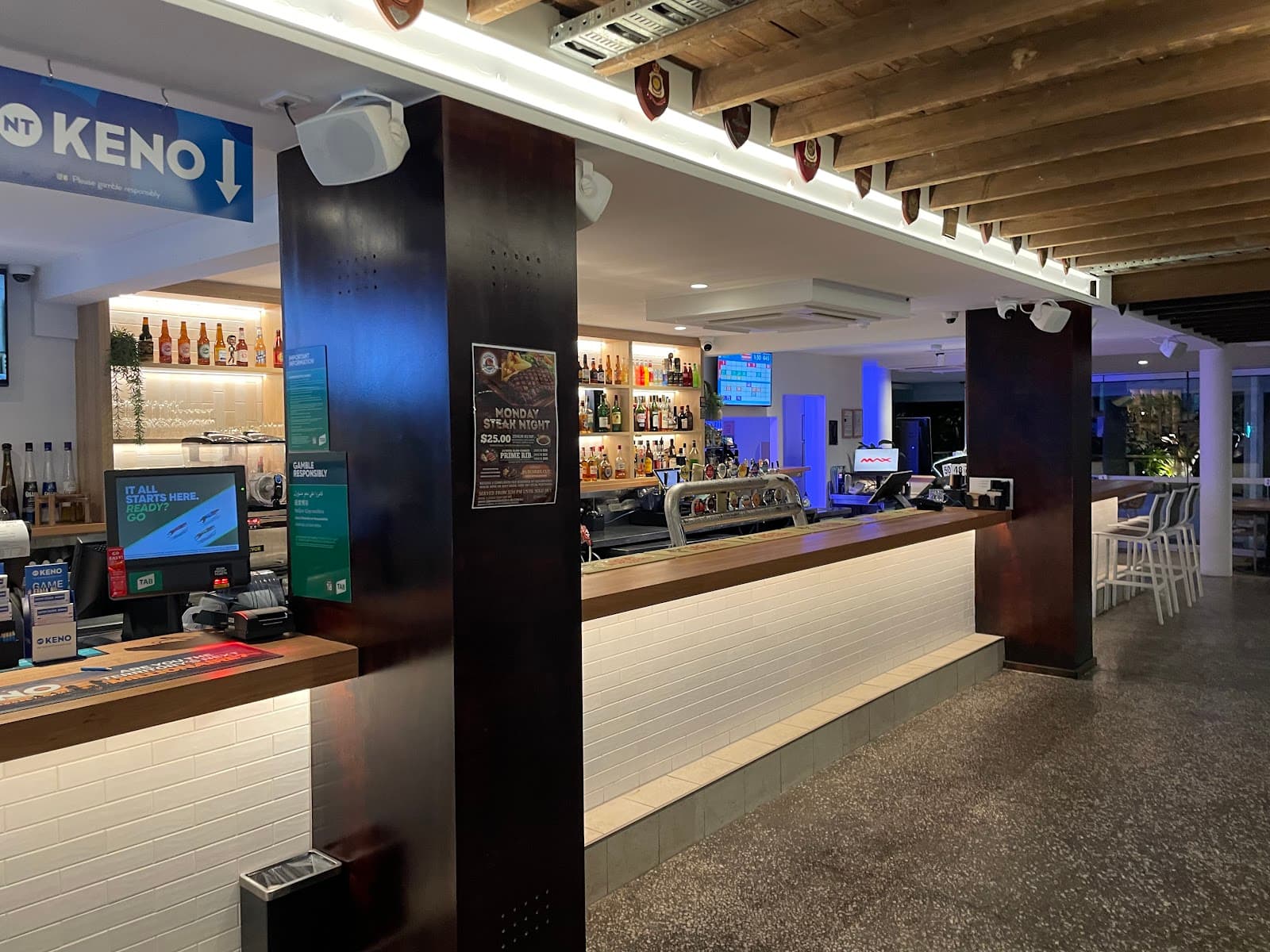 Darwin Services Club — Fannie Bay, Darwin