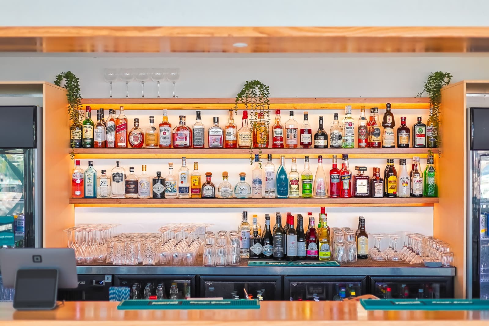 Dock One Bar — Waterfront, Darwin