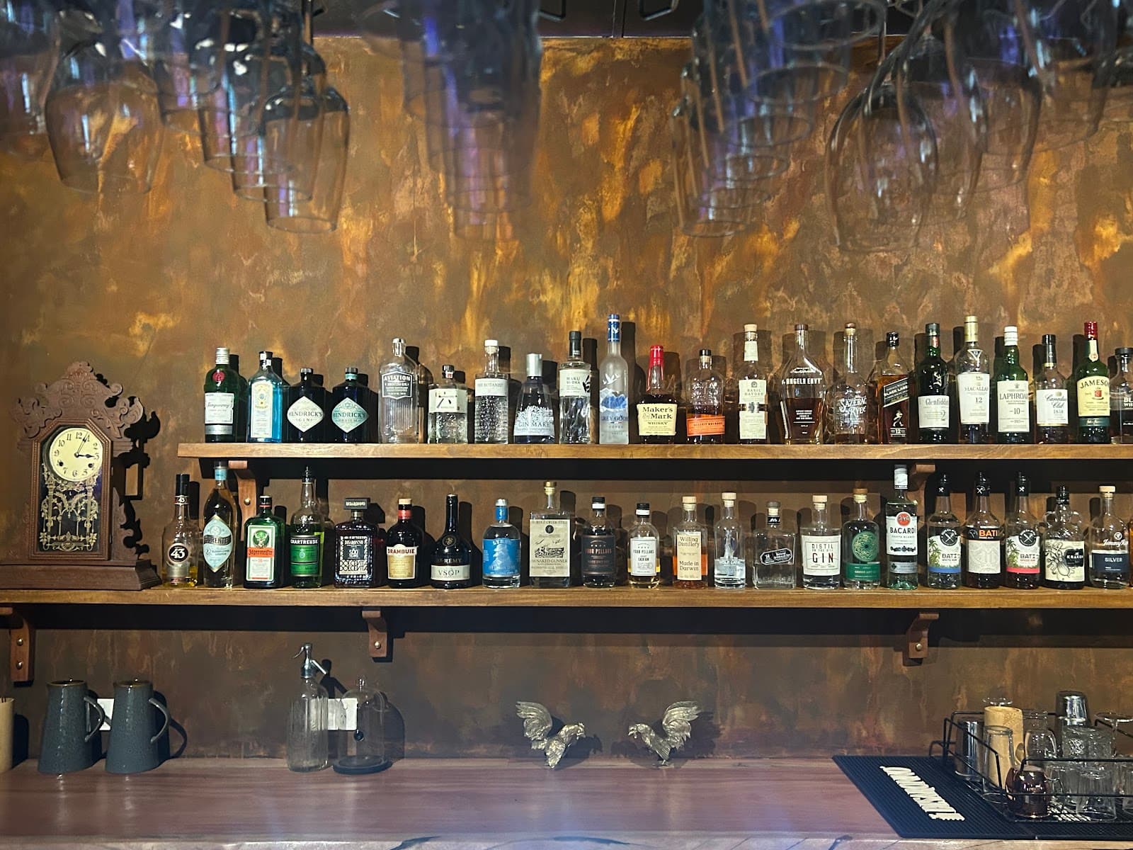 Rust Bar & Lounge — Casuarina, Darwin