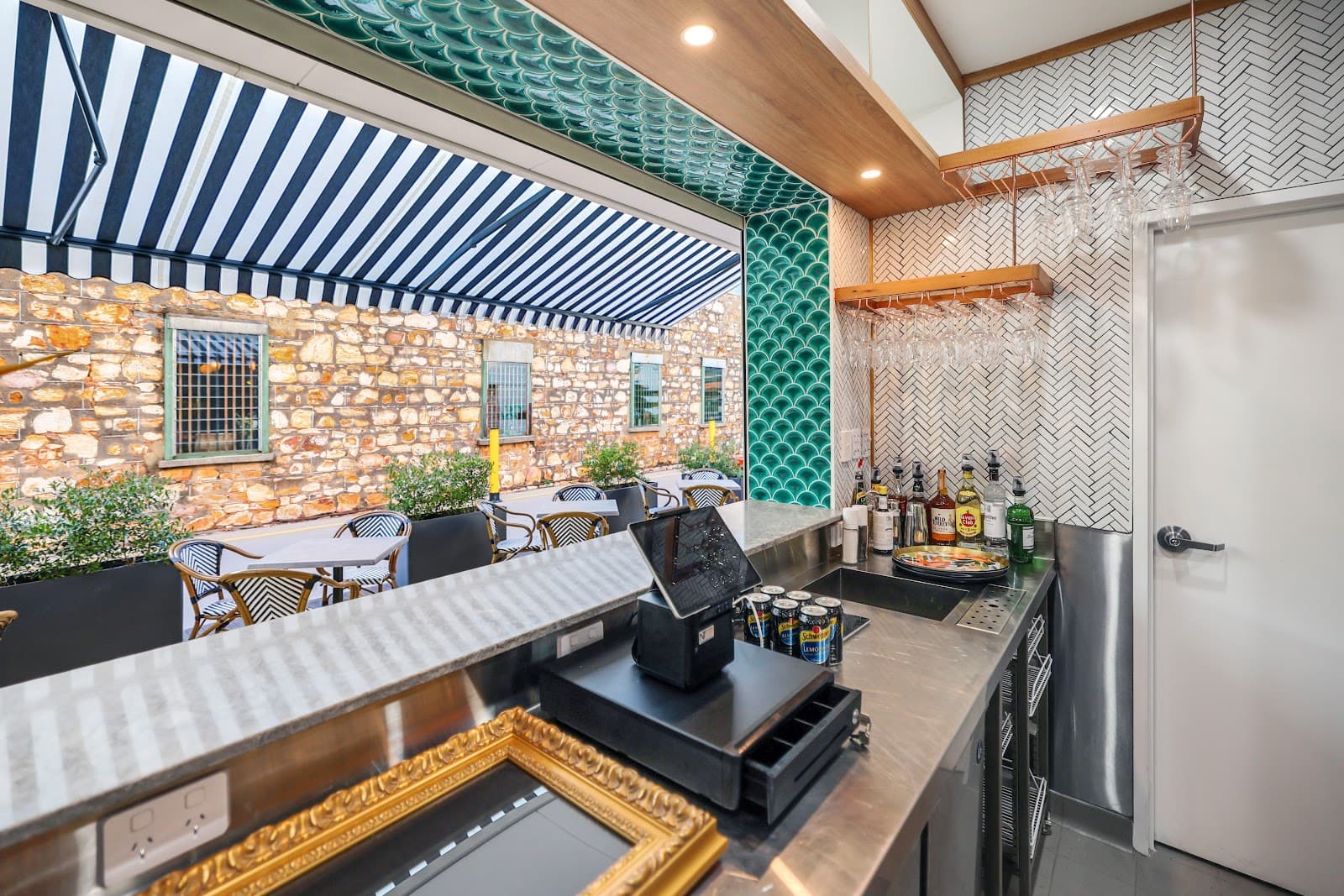Poco Bar — Parap, Darwin