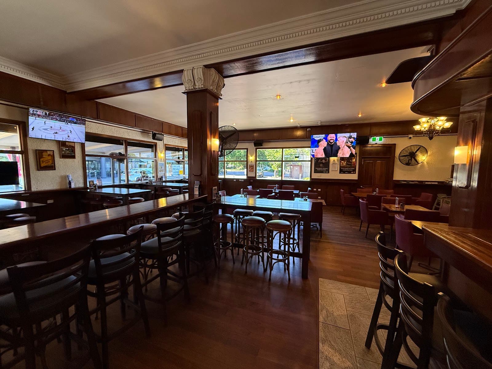 Hotel Darwin — Fannie Bay, Darwin