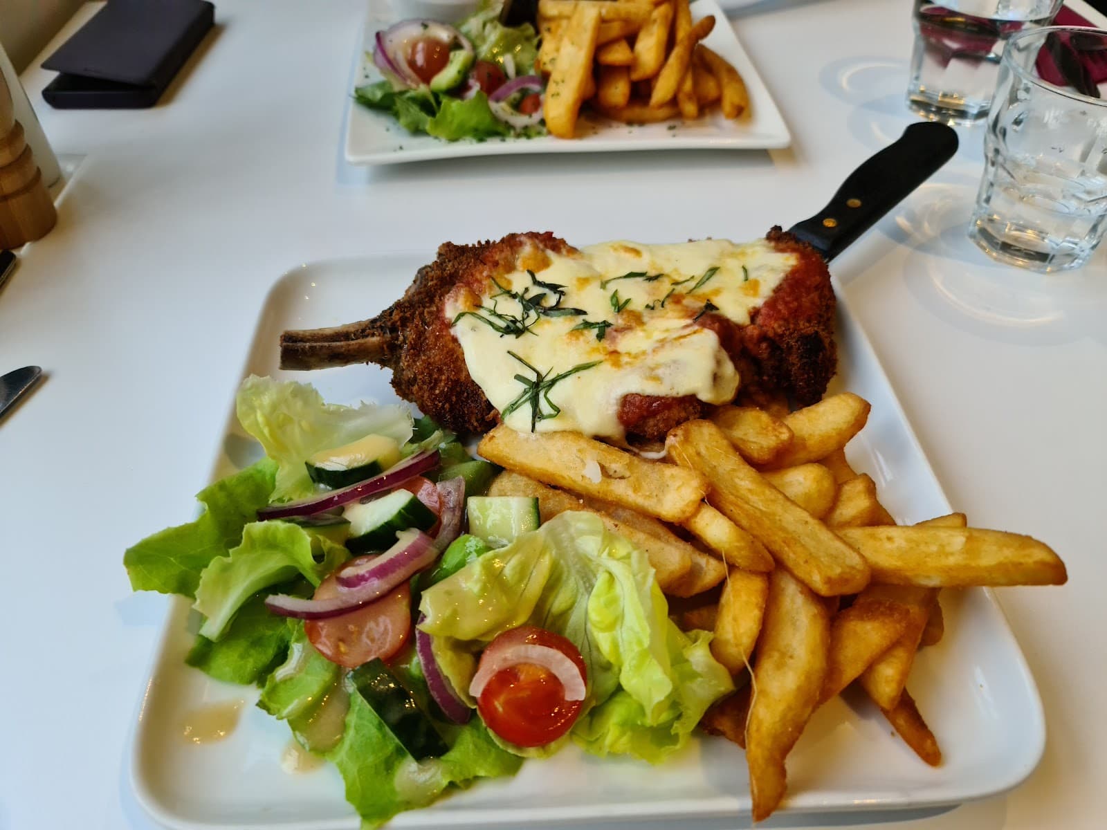 Bill's Bar & Grill — Casuarina, Darwin