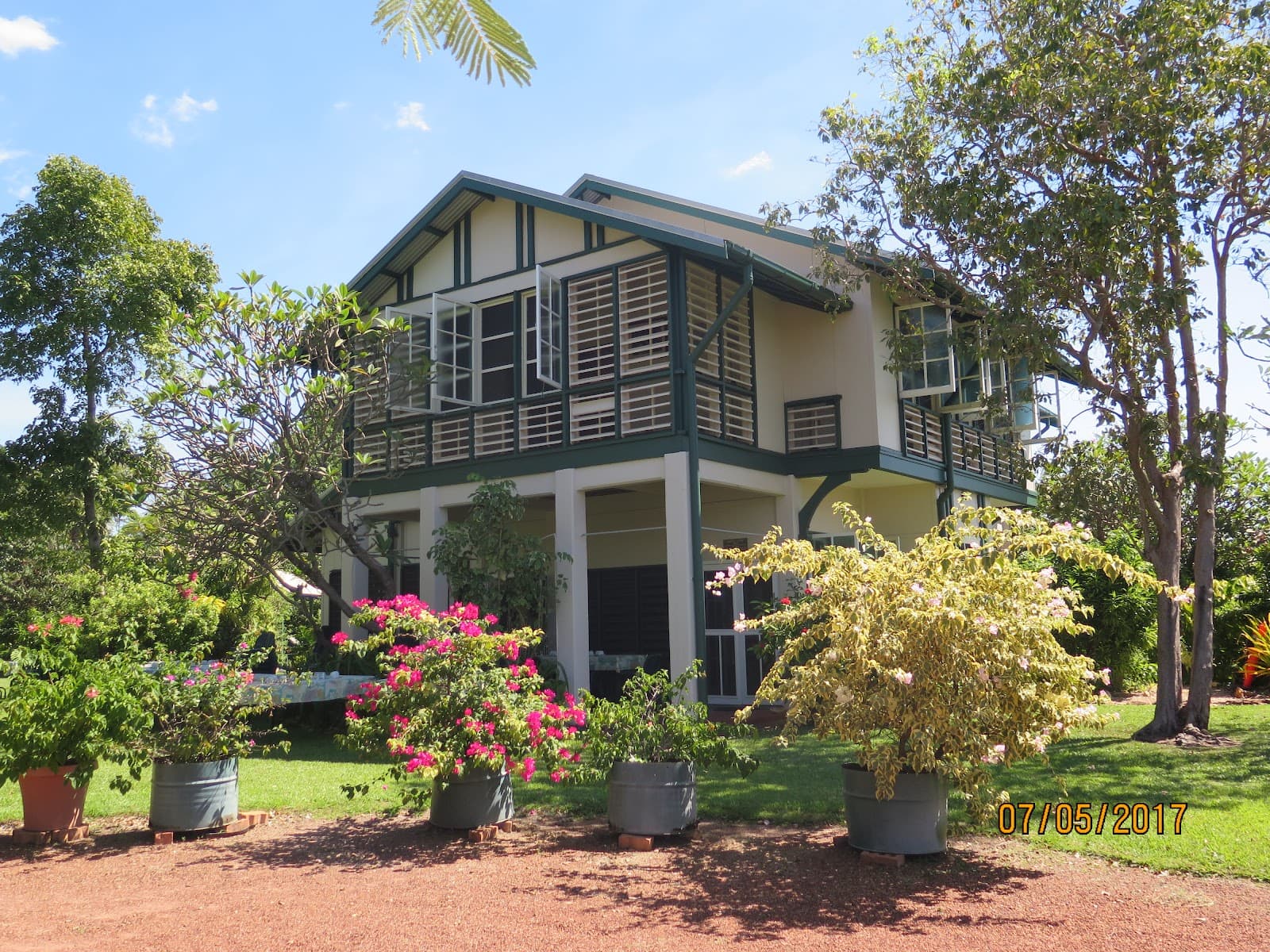 Burnett House — Mindil Beach, Darwin