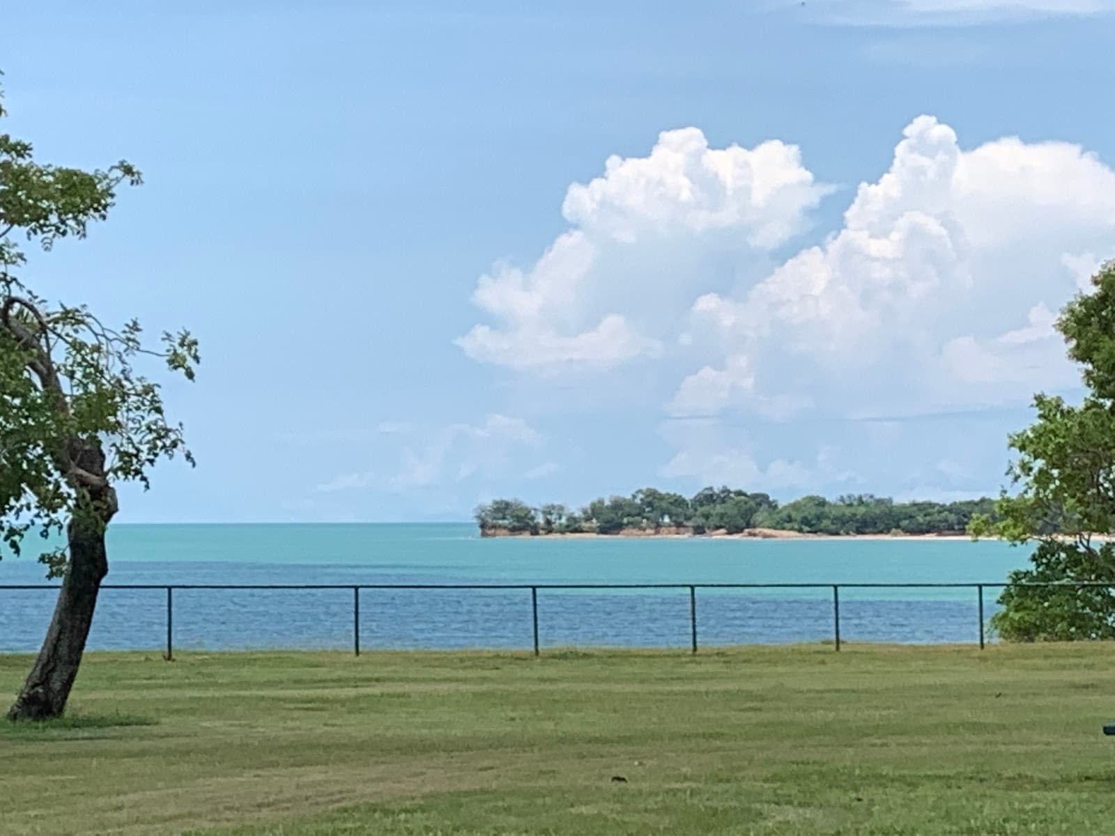Fannie Bay Cliffs — Fannie Bay, Darwin