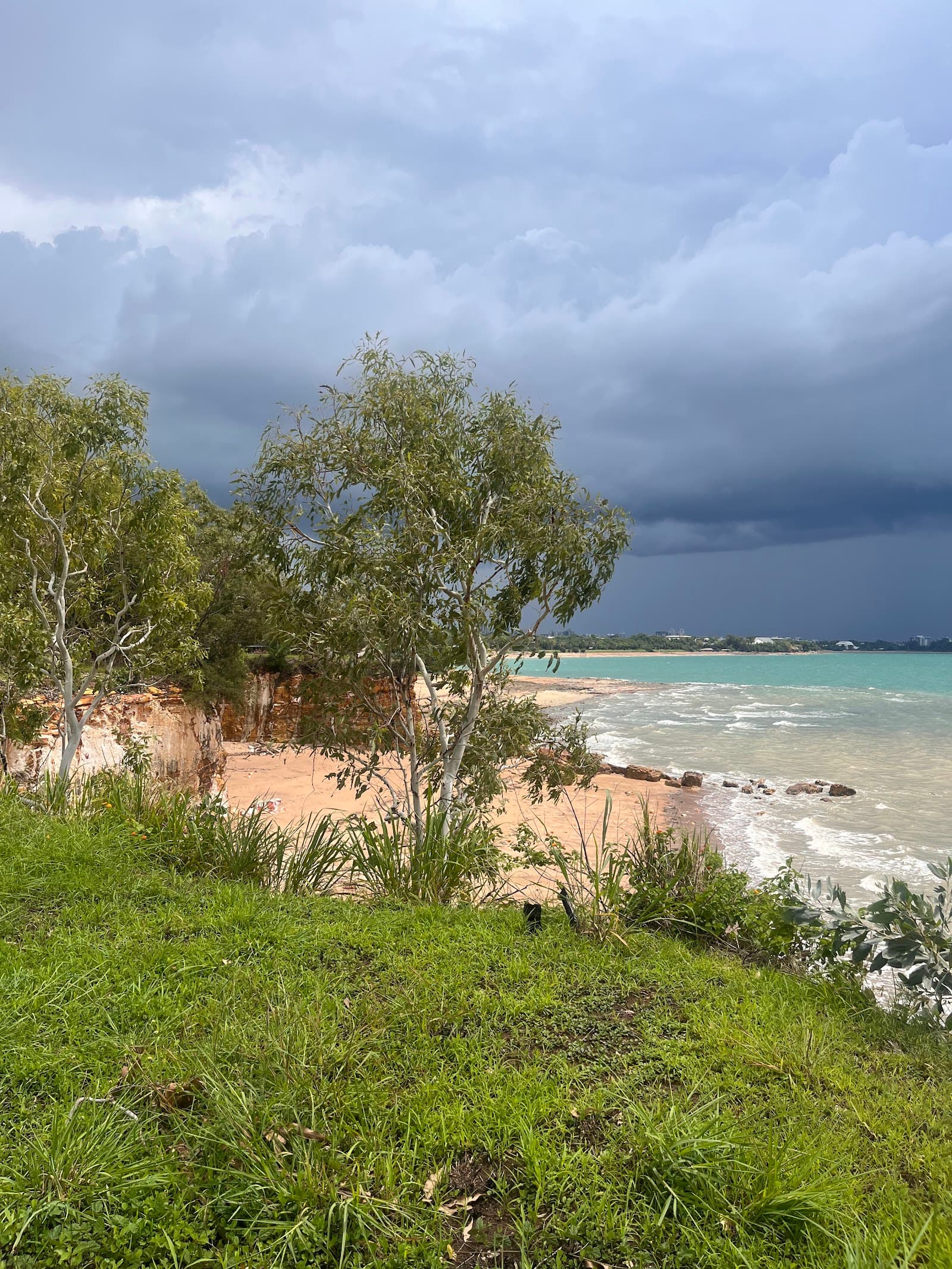 Fannie Bay Cliffs — Fannie Bay, Darwin