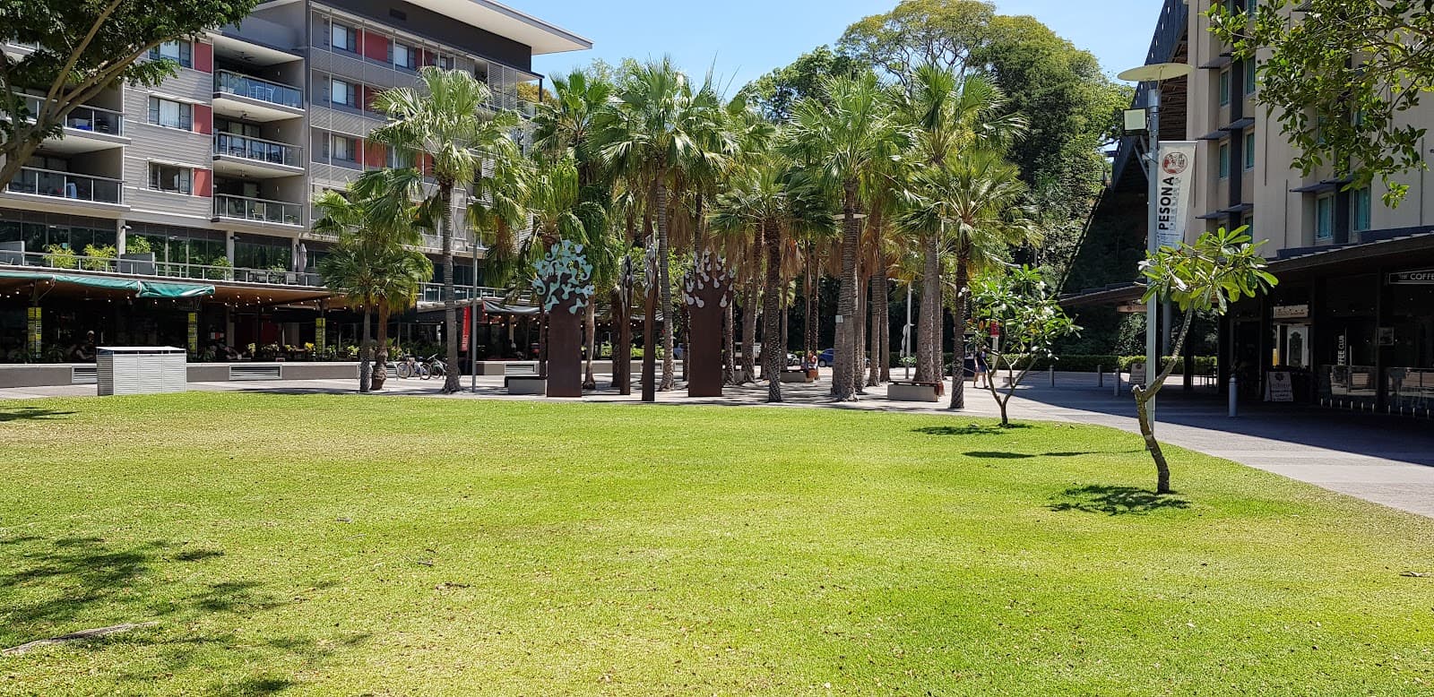 Peninsula Lawns — Darwin City, Darwin