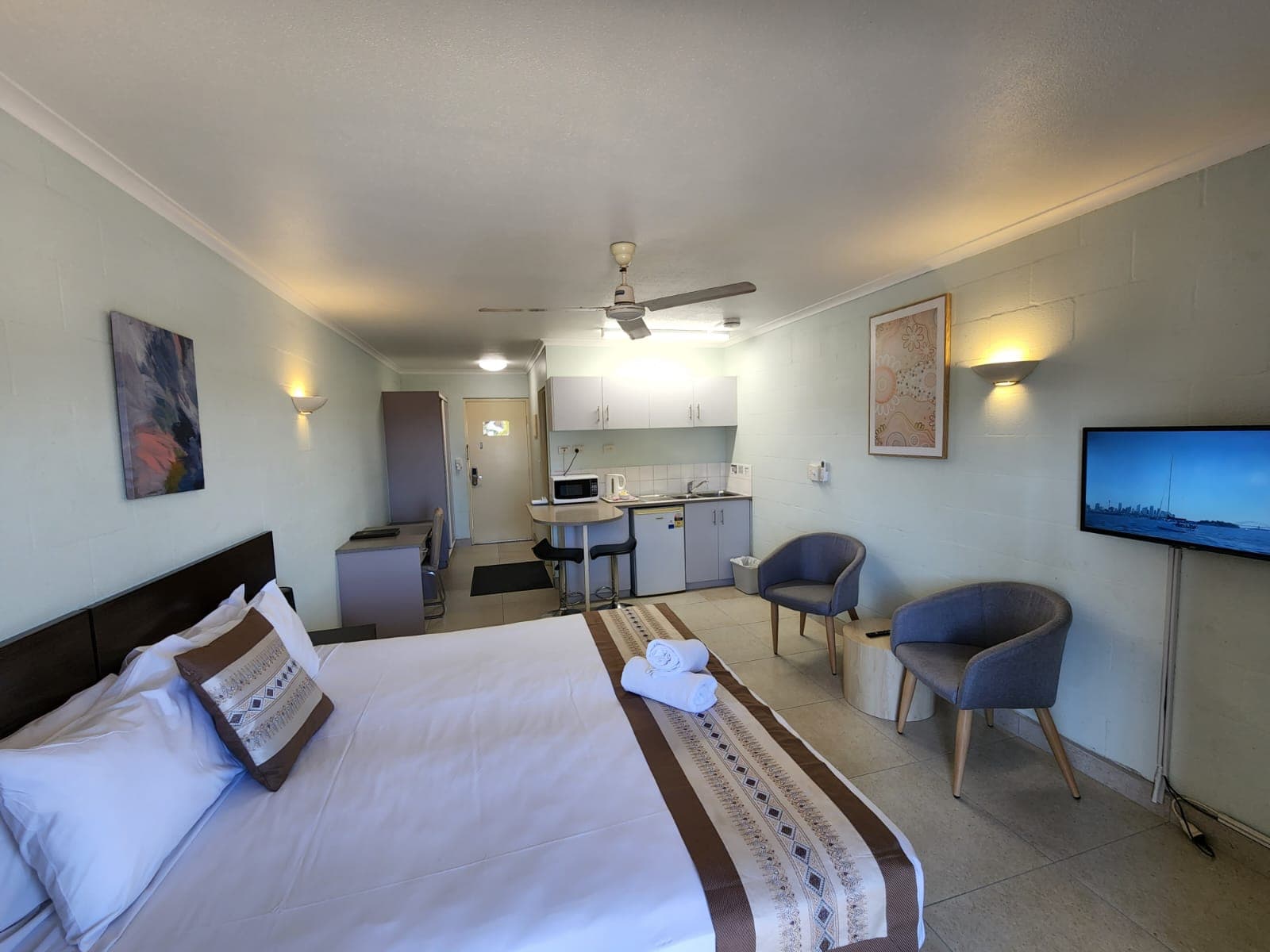 Alatai Holiday Apartments — Nightcliff, Darwin