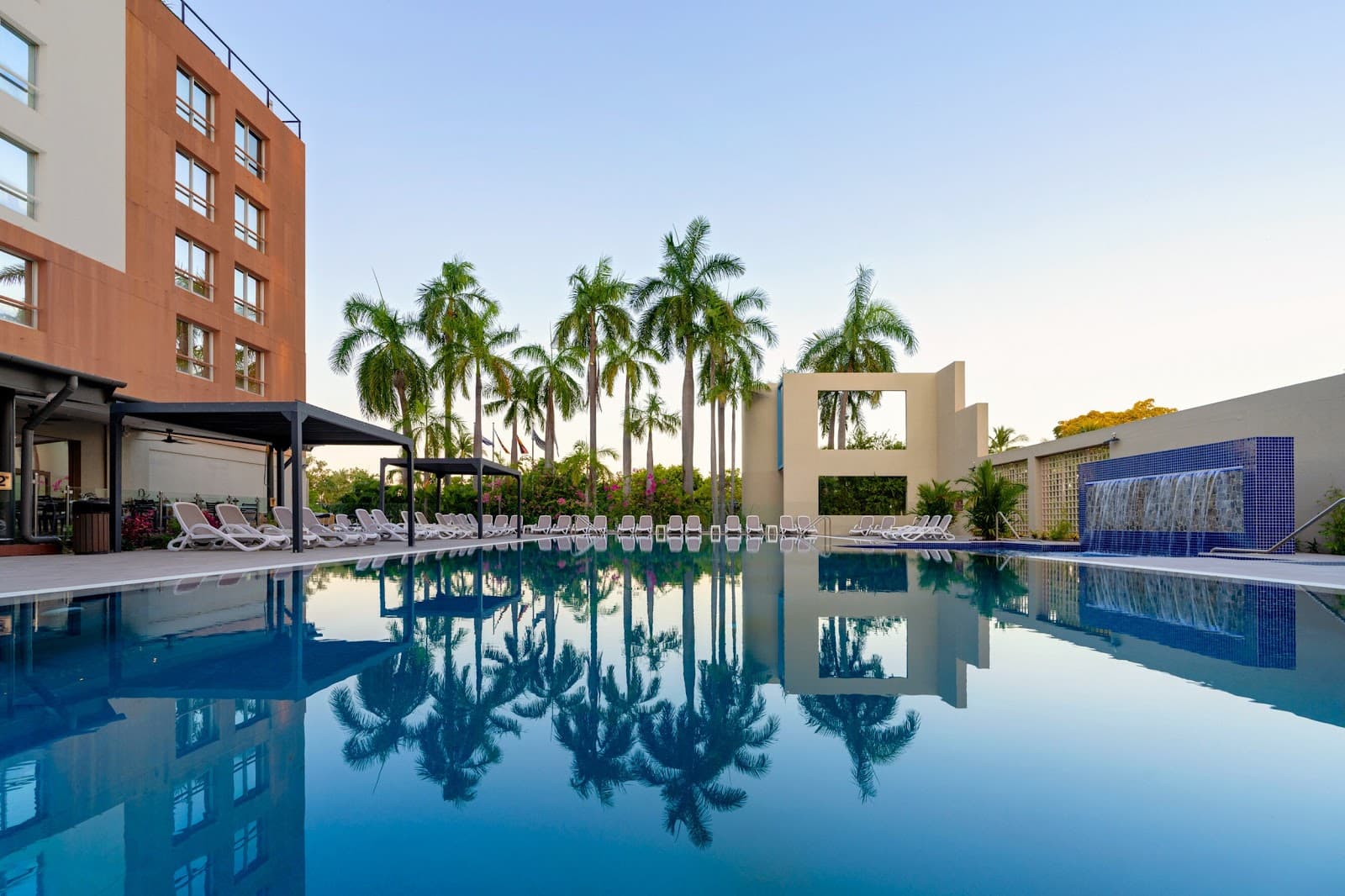 DoubleTree by Hilton Hotel Esplanade Darwin — Fannie Bay, Darwin