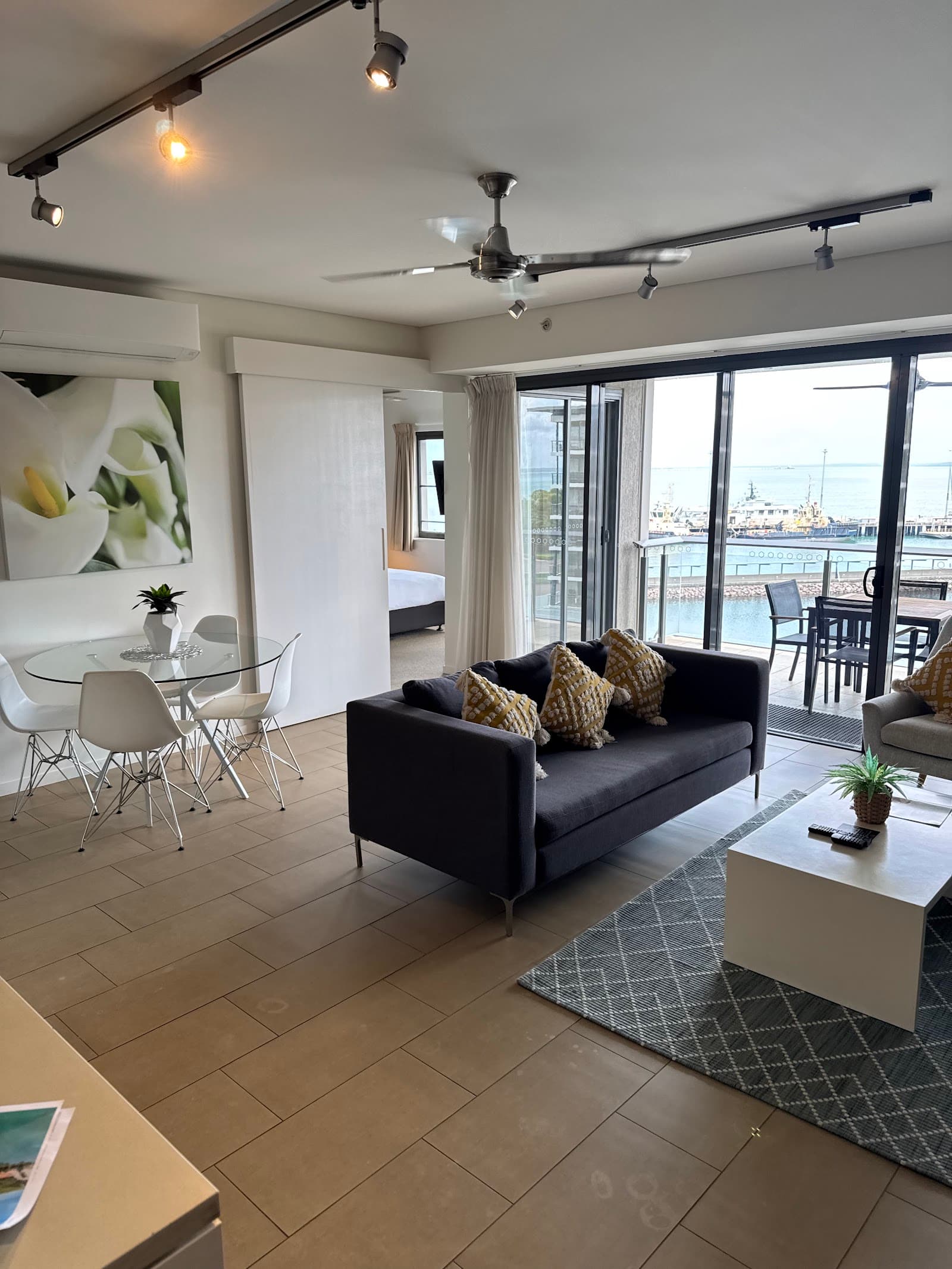 Darwin Waterfront Luxury Suites — Waterfront, Darwin