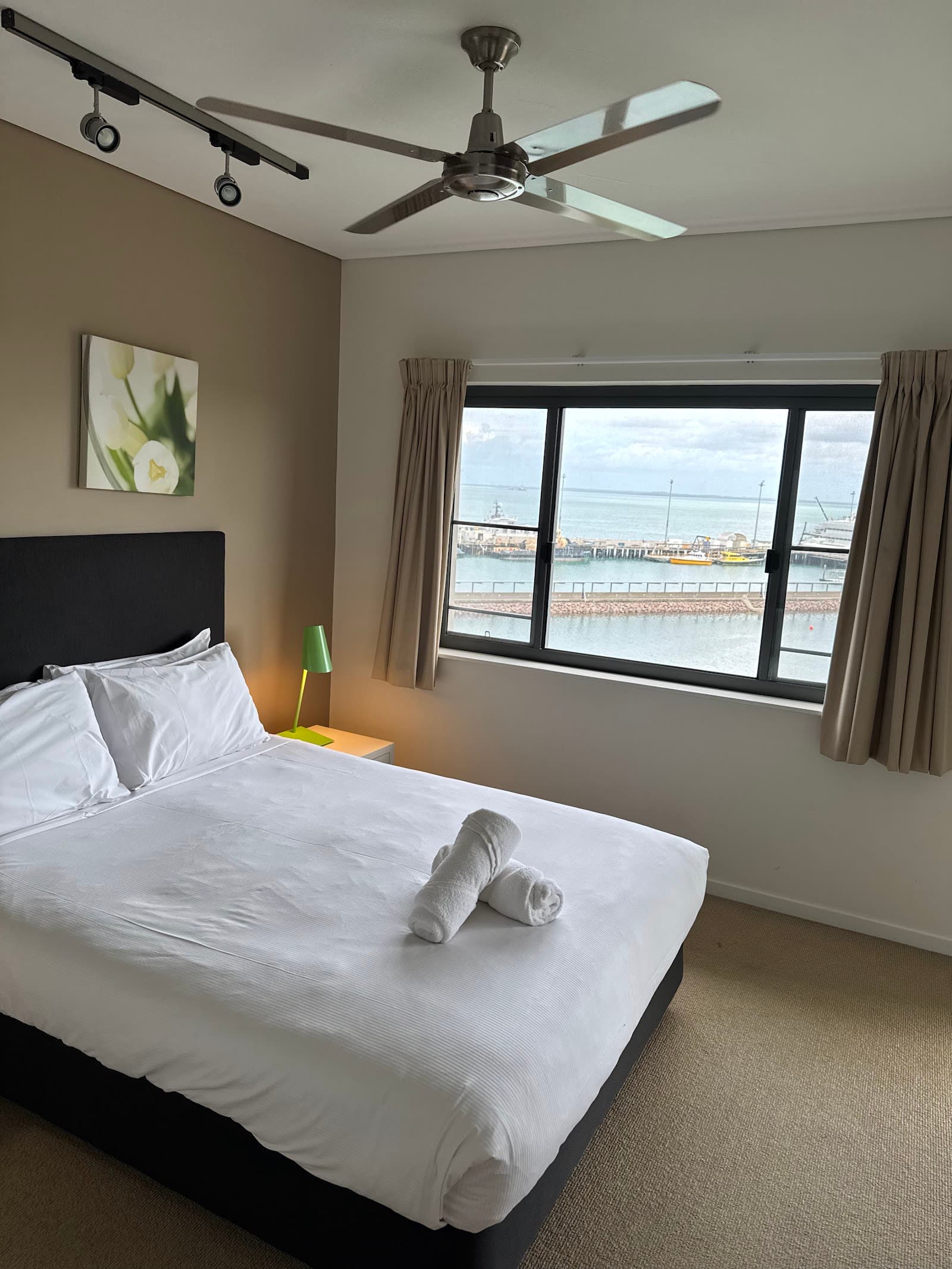 Darwin Waterfront Luxury Suites — Waterfront, Darwin