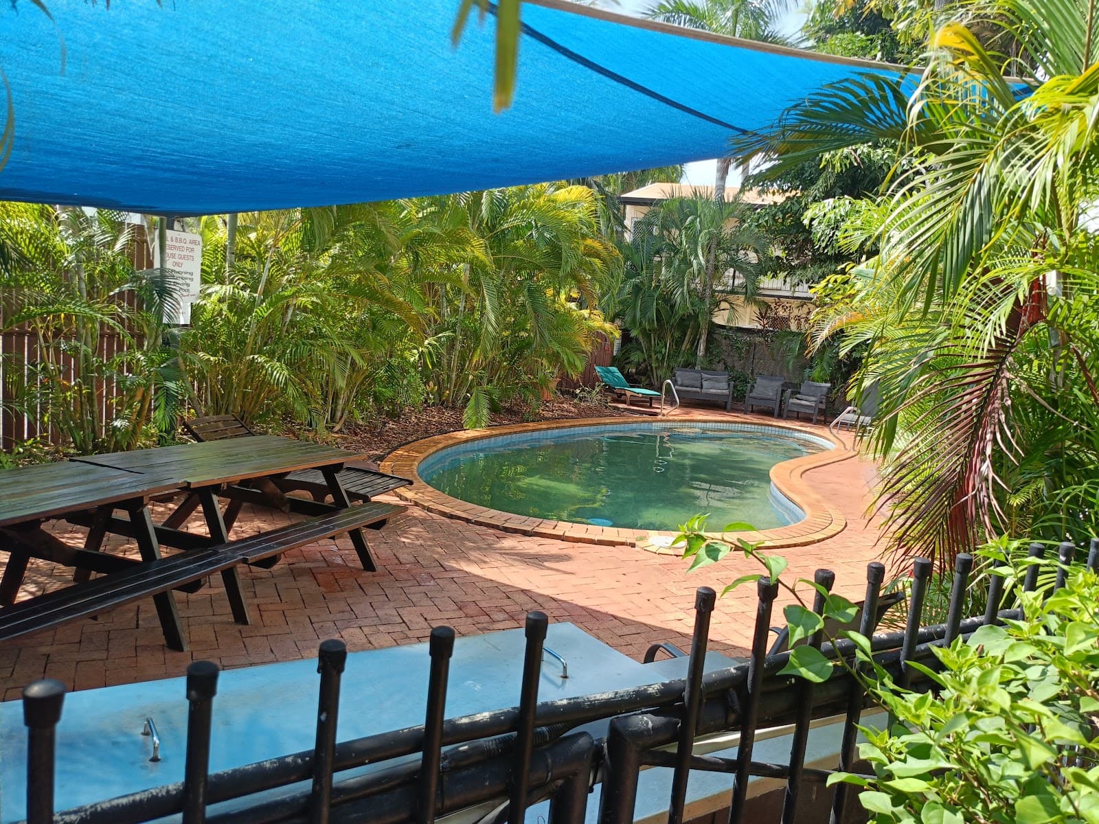 Coconut Grove Holiday Apartments — Casuarina, Darwin